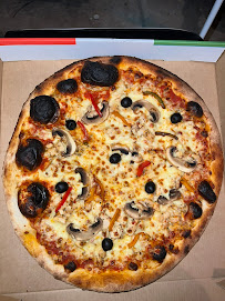 Plats et boissons du Pizzeria Mirko Pizza à Maîche - n°3