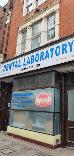Comments and reviews of Dental Laboratory - George Szekely