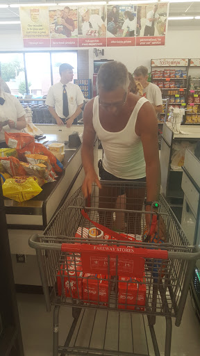 Grocery Store «Fareway Grocery», reviews and photos, 831 S Oak Ave, Owatonna, MN 55060, USA