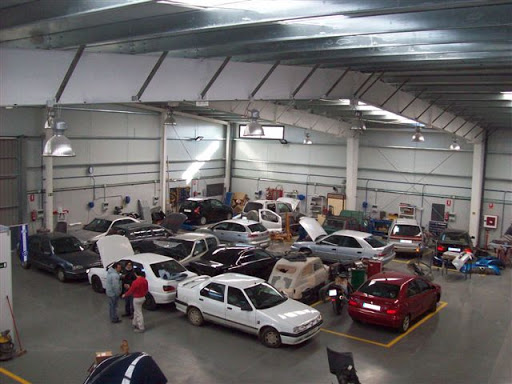 Nuevos Talleres Cabañas en Palencia, Palencia