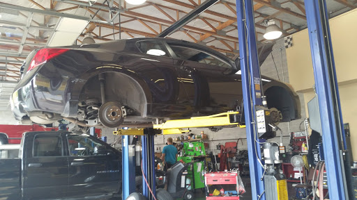 Auto Repair Shop «Meineke Car Care Center», reviews and photos, 2901 SE 73rd Ave, Hillsboro, OR 97123, USA