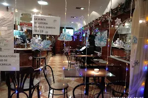Cafetería Tiffanyss image