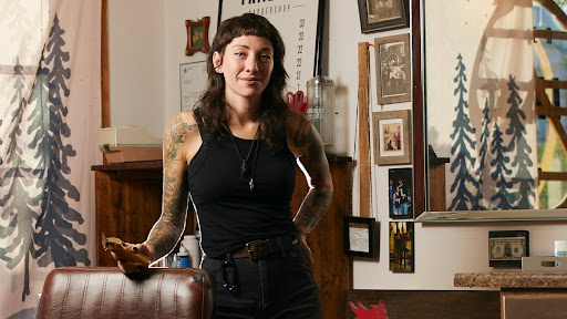 Barber Shop «Traunik Barbershop», reviews and photos, 4022 N Wilson Dr, Shorewood, WI 53211, USA