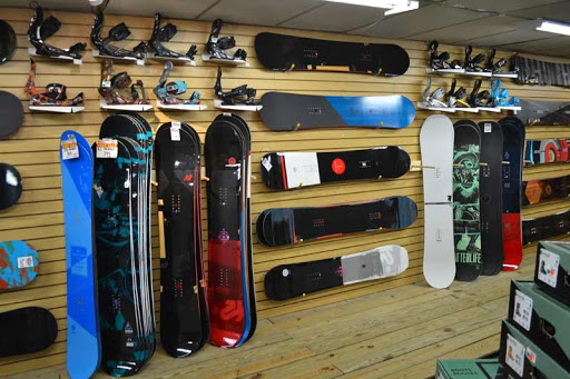 Hot Tub Store «Pelican Leisure Sports», reviews and photos, 1230 N West End Blvd, Quakertown, PA 18951, USA