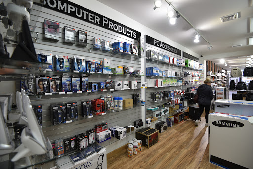 Electronics Store «Lucas Electronics», reviews and photos, 886 Manhattan Ave, Brooklyn, NY 11222, USA