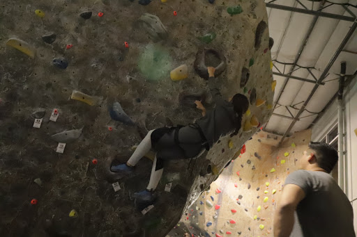 Rock Climbing Gym «Hangar 18 Indoor Climbing Gym - Riverside», reviews and photos, 6935 Arlington Ave, Riverside, CA 92503, USA