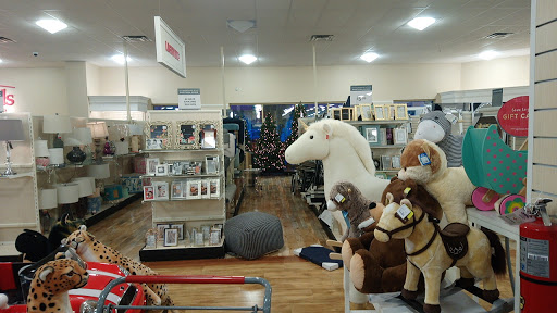 Home Goods Store «Home Goods», reviews and photos, 3 Main St, Edgewater, NJ 07020, USA