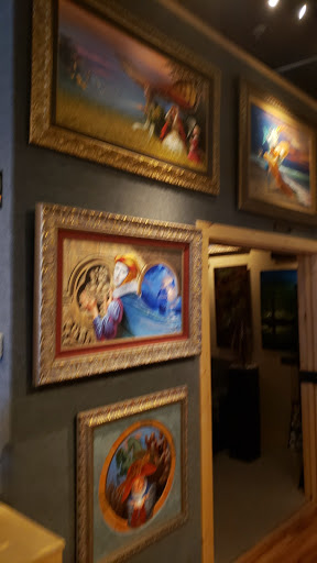 Wyland Galleries image