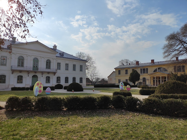 Értékelések erről a helyről: Győry-kastély, Perkáta - Múzeum