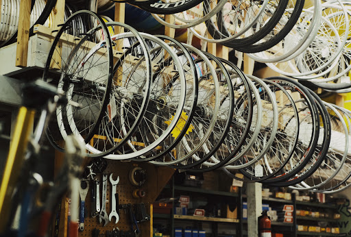 Bicycle Store «Freewheel Bike Shop», reviews and photos, 1920 Hayes St, San Francisco, CA 94117, USA