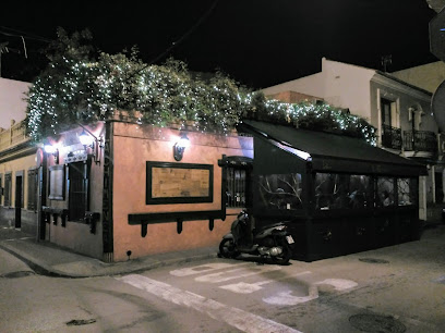 Bar La Chimenea - C. Moreno de Mora, 21, 11300 La Línea de la Concepción, Cádiz, Spain