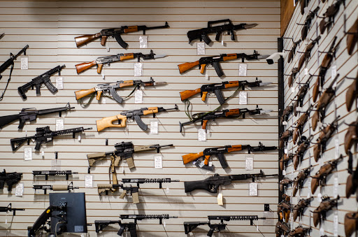 Pawn Shop «Newport Pawn Shop», reviews and photos, 224 SW Coast Hwy, Newport, OR 97365, USA