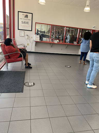 Tire Shop «Discount Tire Store», reviews and photos, 8550 N MacArthur Blvd, Irving, TX 75063, USA