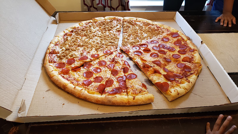 #1 best pizza place in Alabama - Joe's Pizza & Pasta