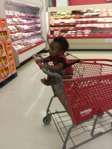 Grocery Store «Save-A-Lot», reviews and photos, 3410 Troost Ave, Kansas City, MO 64109, USA