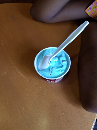 Ice Cream Shop «Cold Stone Creamery», reviews and photos, 2530 Aramingo Ave, Philadelphia, PA 19125, USA