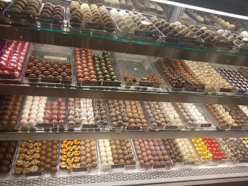 Chocolate Shop «Apple Tree Chocolate», reviews and photos, 754 Asp Ave, Norman, OK 73069, USA