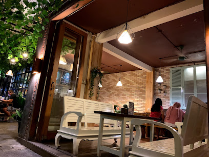 Simpang Luwe Cafe & Resto