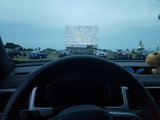 Drive-in Movie Theater «Blue Grass Drive-In Theater», reviews and photos, 774 W Mayne St, Blue Grass, IA 52726, USA