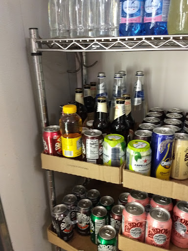 Italian Restaurant «E. 48th Street Market», reviews and photos, 2462 Jett Ferry Rd, Dunwoody, GA 30338, USA