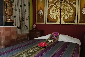 Fahsai Thai-Massage image