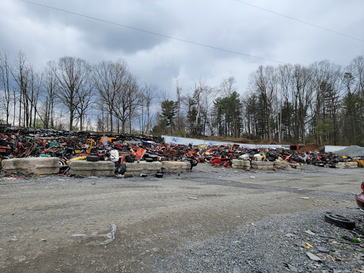 Salvage Yard «EZ Pull & Save Auto Parts», reviews and photos, 2401 Summer Valley Rd, New Ringgold, PA 17960, USA