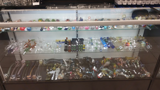 Tobacco Shop «BELLAIRE SMOKE SHOP», reviews and photos, 7710 Bellaire Blvd, Houston, TX 77036, USA