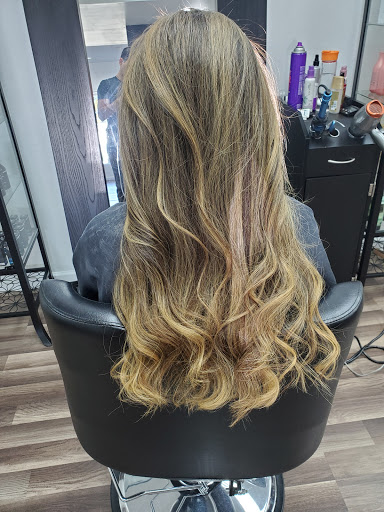 Hair Salon «Tropical Trend Hair Salon», reviews and photos, 996 Middle St, Weymouth, MA 02188, USA