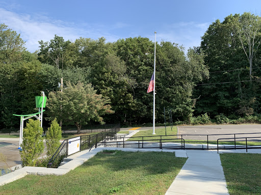 Park «Eisenhower Park», reviews and photos, 780 North St, Milford, CT 06461, USA