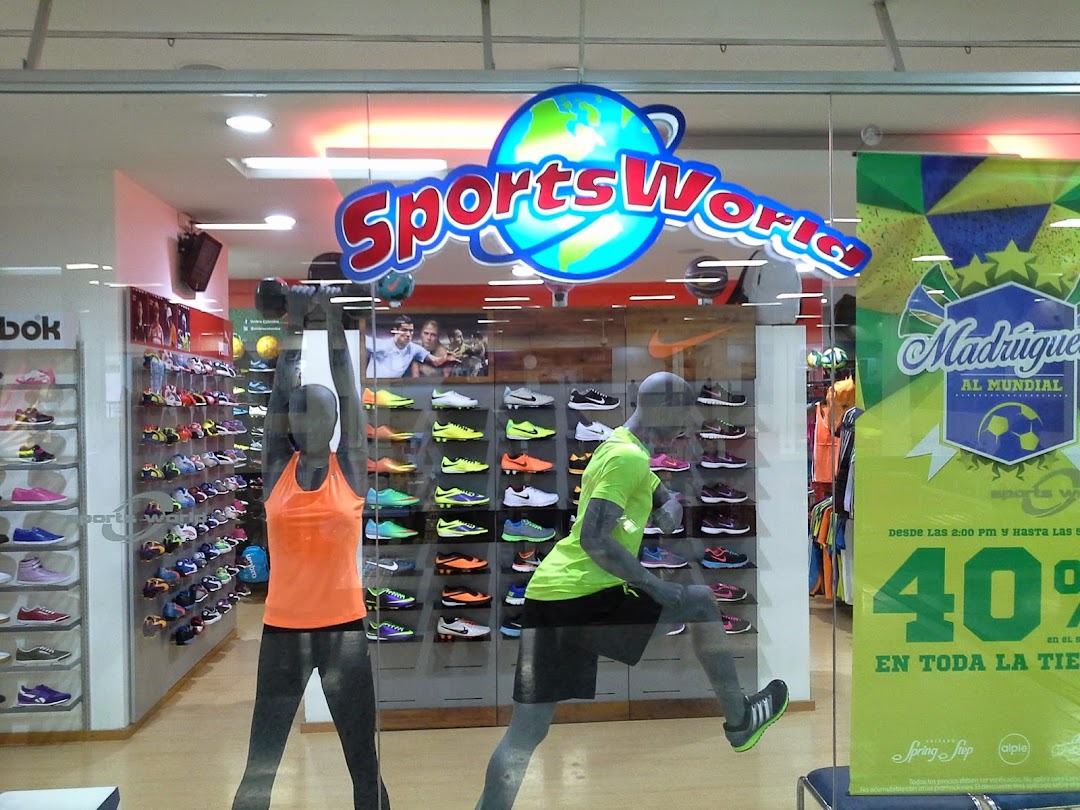 SPORTS WORLD PLAZA 54