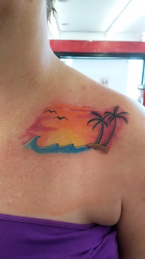 Tattoo Shop «Inkredible Tattoo», reviews and photos, 2301 Padre Blvd, South Padre Island, TX 78597, USA