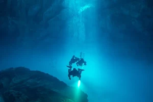 Best Cenote Dives image