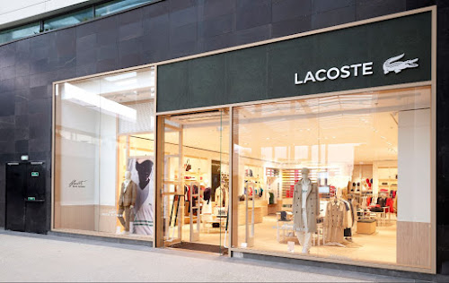 Magasin de vêtements Lacoste Les Sables-d'Olonne