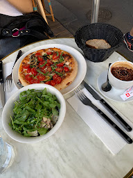 Photo n°8 de Livio Più à Paris ()