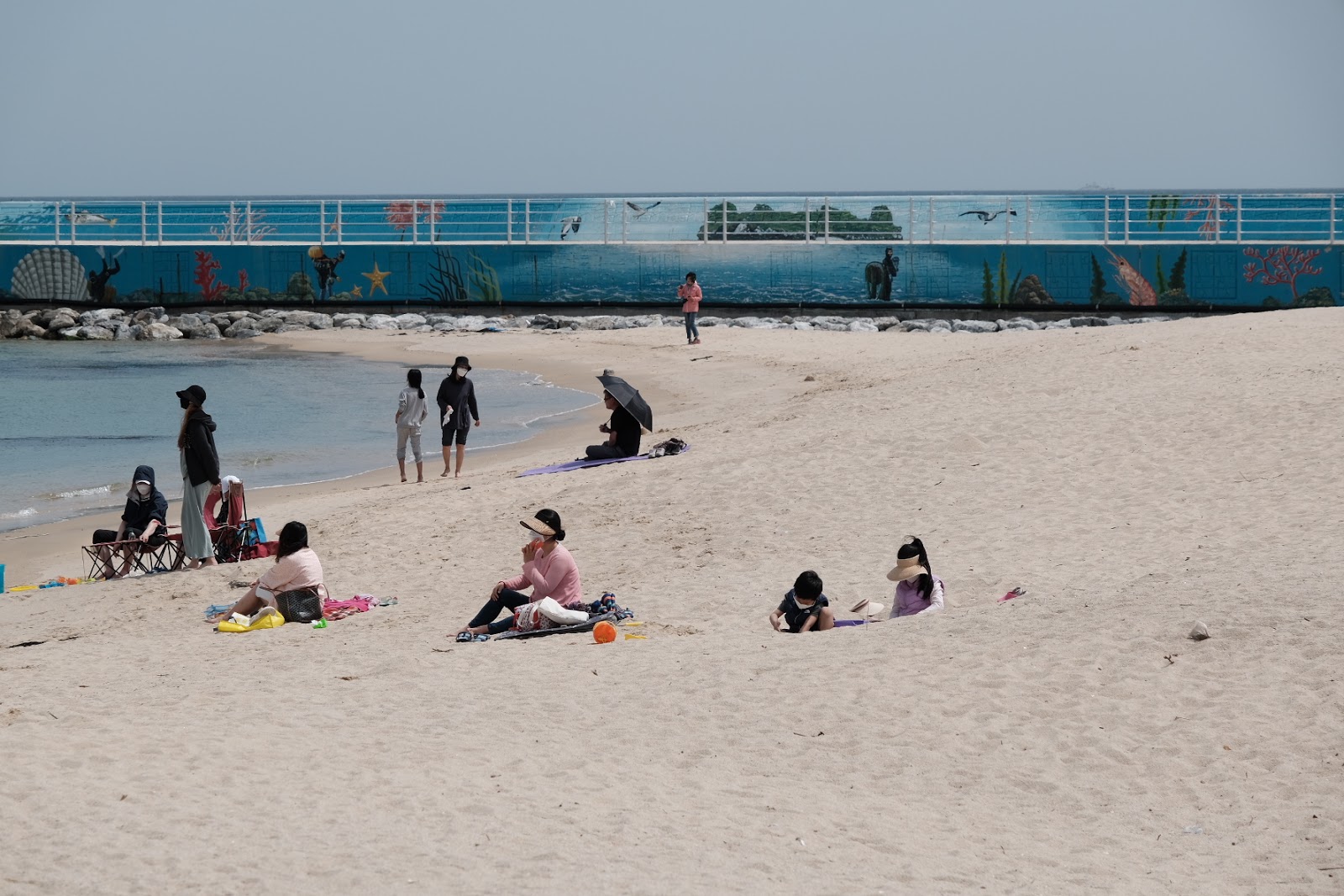 Yeongjin Beach'in fotoğrafı - rahatlamayı sevenler arasında popüler bir yer