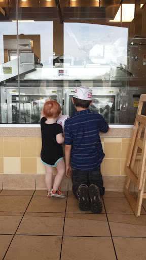 Donut Shop «Krispy Kreme», reviews and photos, 2147 Lowes Dr, Clarksville, TN 37040, USA