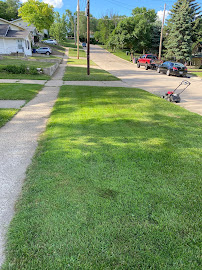 T’s Lawn Care - Photo 8 - Car repair in , Sioux City
