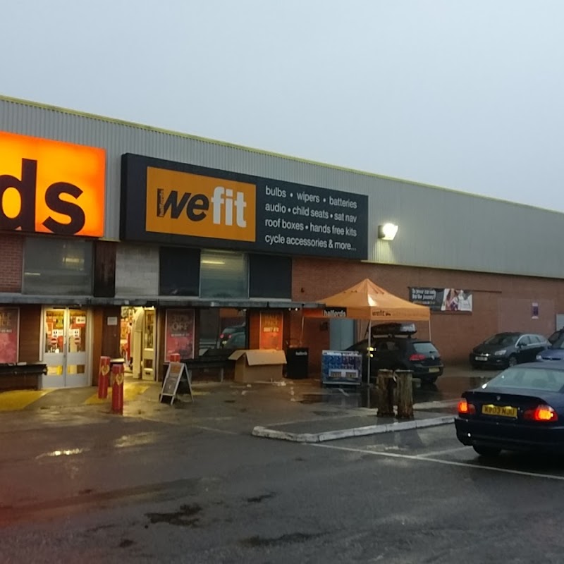 Halfords