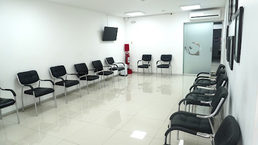 Clínica Oftalmológica Futuro Visión | Clínica de Ojos en Lima