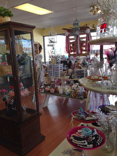 Florist «Treasured Blossoms Flower Market», reviews and photos, 5101 Rowlett Rd, Rowlett, TX 75088, USA