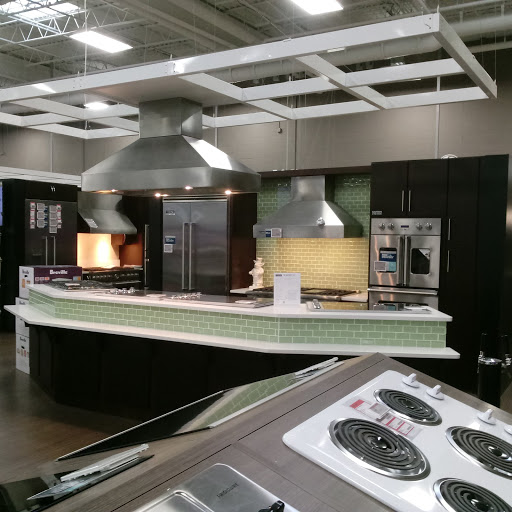 Electronics Store «Best Buy», reviews and photos, 13513 Ridgedale Dr, Hopkins, MN 55305, USA