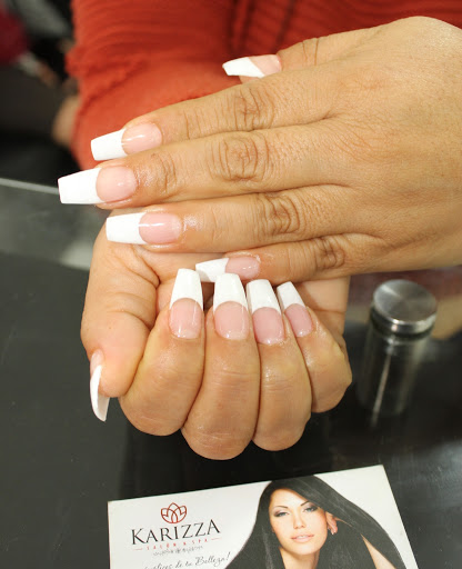 Semi-permanent nails Trujillo