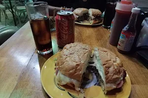 Villanos burger image