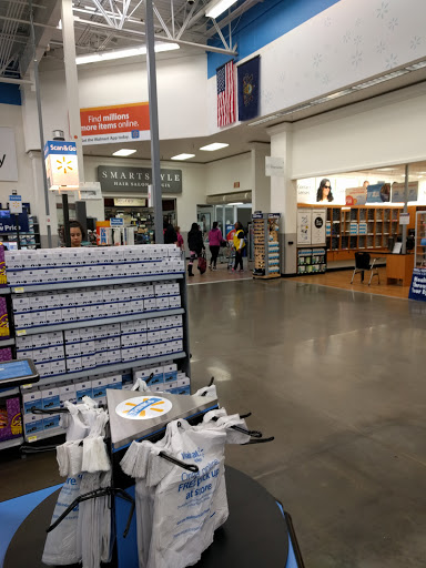Department Store «Walmart Supercenter», reviews and photos, 2351 Century Dr, West Mifflin, PA 15122, USA