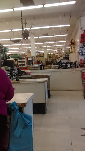 Discount Store «National Wholesale Liquidators», reviews and photos, 7101 Kissena Blvd, Flushing, NY 11367, USA