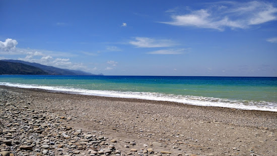 Spiaggia Monumento di Poeta Morto