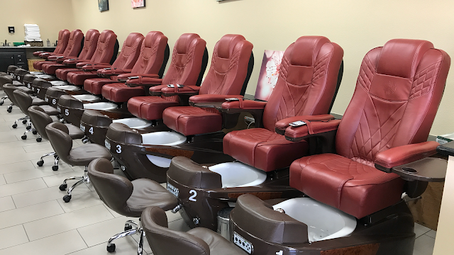 NT Nails - 3020 Floyd Ave