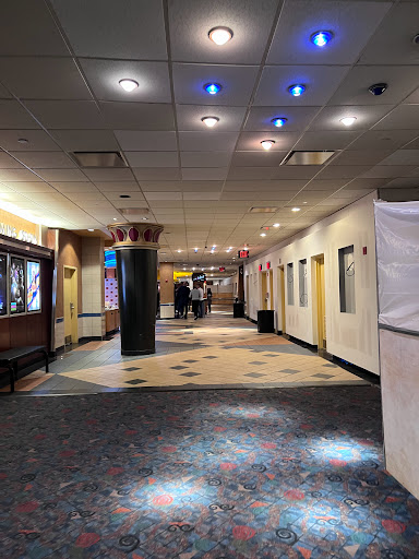 Movie Theater «Regal Cinemas E-Walk 13 & RPX», reviews and photos, 247 W 42nd St, New York, NY 10036, USA
