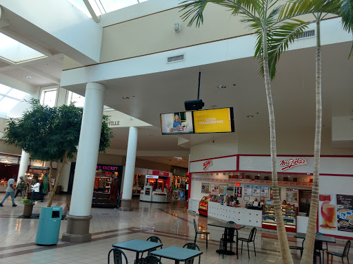 Shopping Mall «Chesapeake Square Mall», reviews and photos, 4200 Portsmouth Blvd, Chesapeake, VA 23321, USA