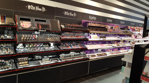 Cosmetics Store «SEPHORA», reviews and photos, 1950 Northern Blvd, Manhasset, NY 11030, USA